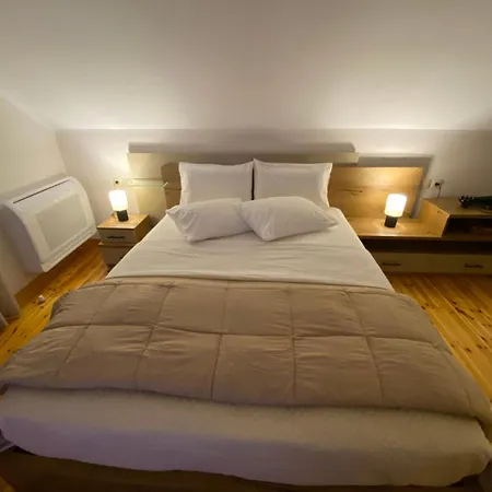 Apartament Andry's Living 4 By 8essentially